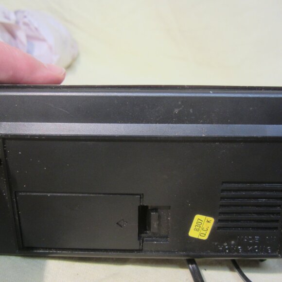 VTG KMC DIGITAL ALARM CLOCK KMC 907A - Picture 7 of 7